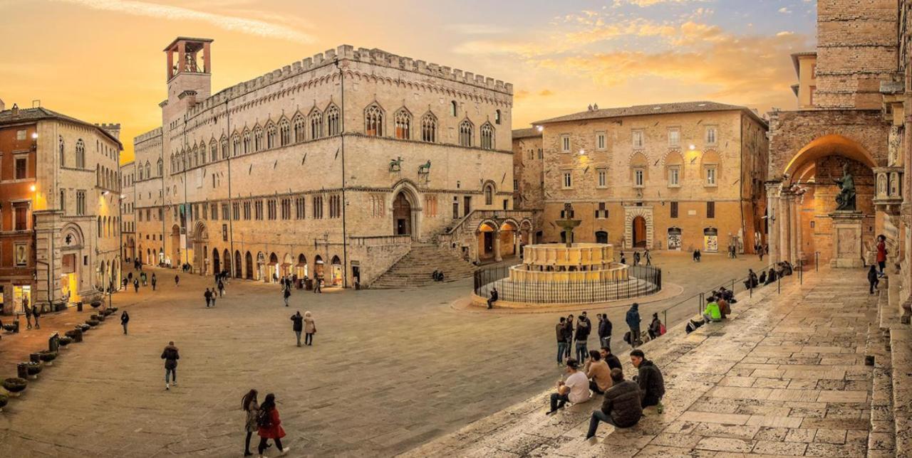Azzi B&B Comfortably, In The Quietness Of The Perugia Historical Centre 外观 照片